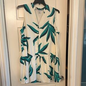 Sleeveless White and Teal Print Dress